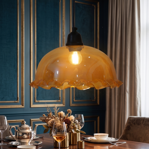 Amber Scalloped Glass Pendant Lamp – Vintage Decorative Hanging Light